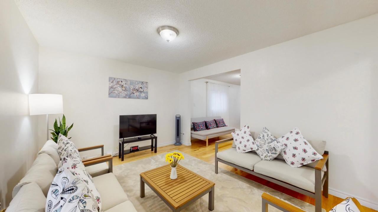 Modern Bright Cozy 3Bed 3Bath Vacation House In Ajax, Greater Toronto Area Gta, On, Canada Exterior foto